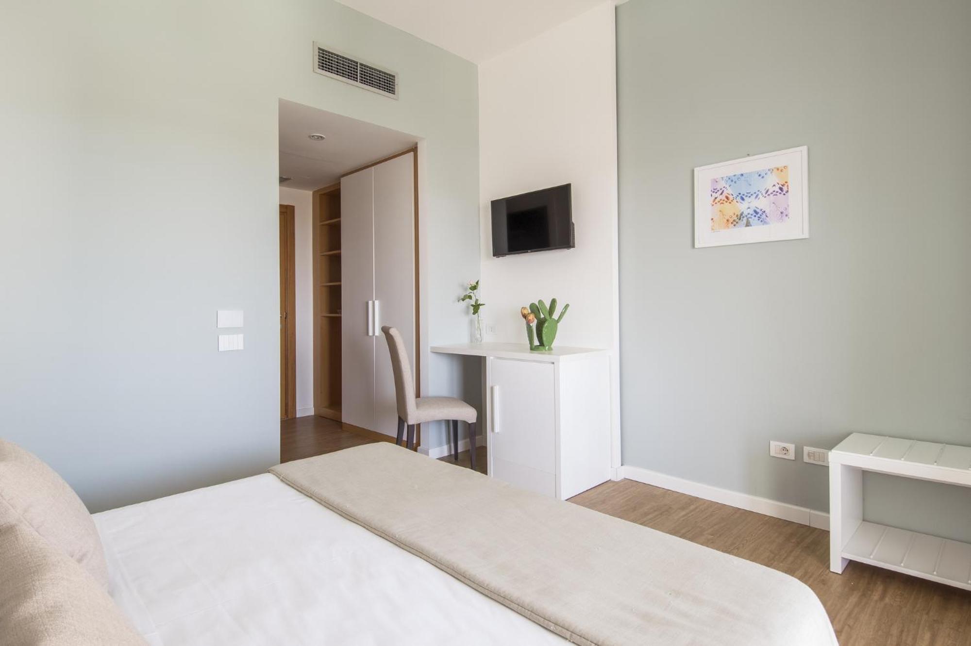 Double Room,1284679990:JPEG